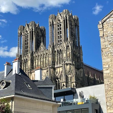 Duplex Hammam Au Pied De La Cathedrale Avec Vue Διαμέρισμα Ρενς Εξωτερικό φωτογραφία